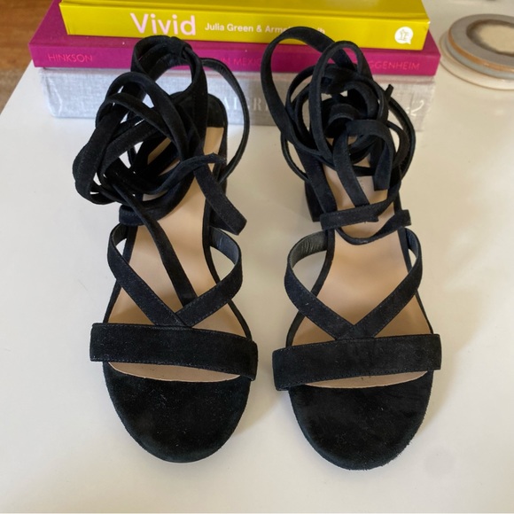 Tony Bianco Amor Block Heels Black Suede - Picture 4 of 12